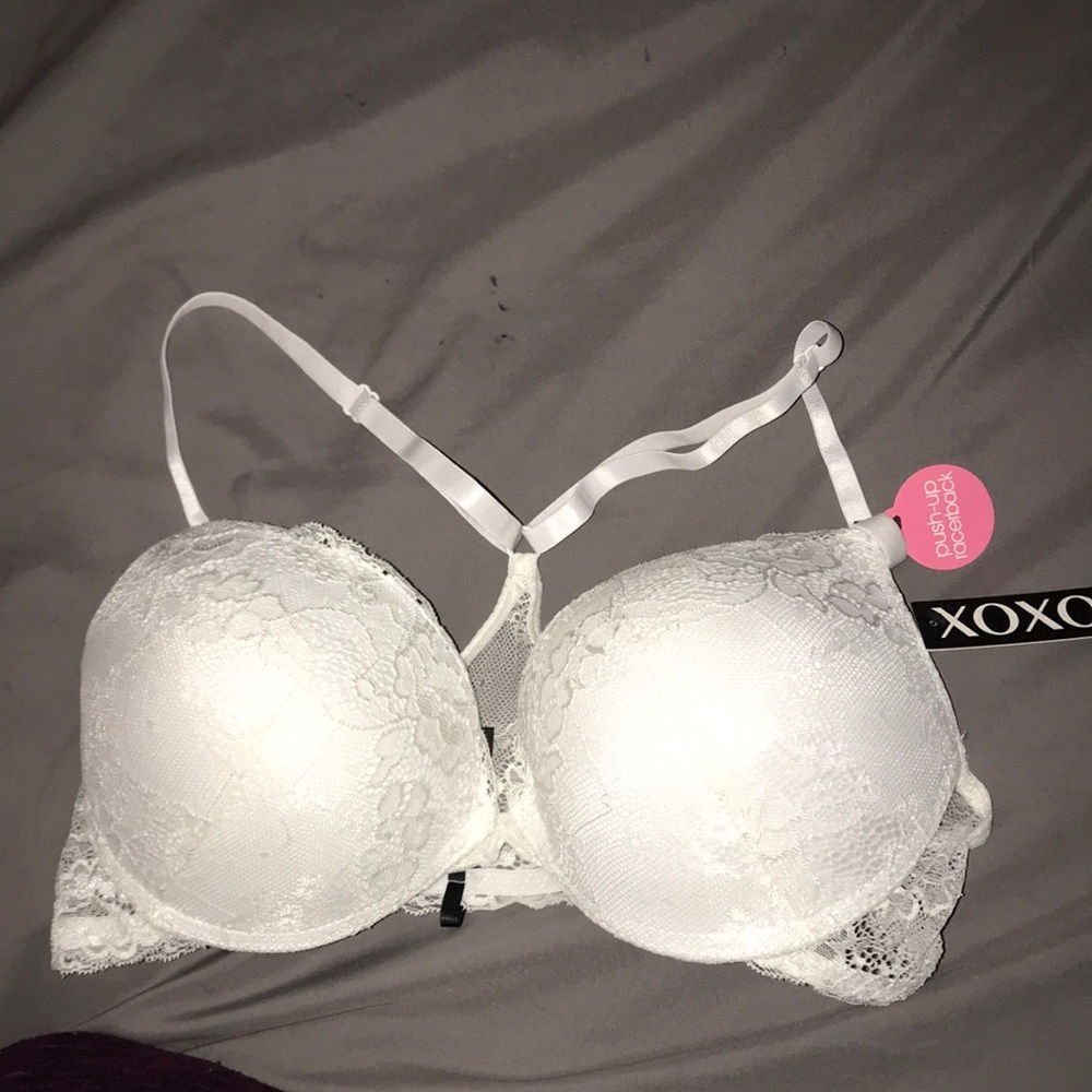 White pushup bra